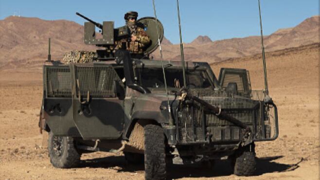 Sardegna, tragedia lungo la Statale 131: si ribalta mezzo militare Lince, morto un soldato