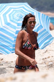 Il topless di Cristina Parodi a Formentera 5