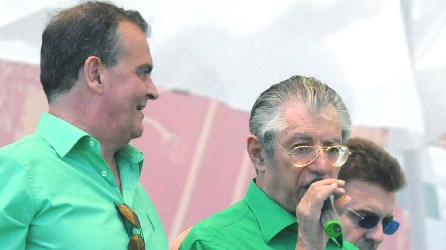 Bossi-Calderoli, rissa sul palco