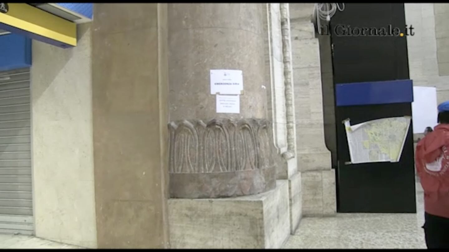 Milano, per i profughi siriani il "centro accoglienza" è formato da due fogli
