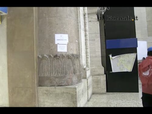 Milano, per i profughi siriani il "centro accoglienza" è formato da due fogli