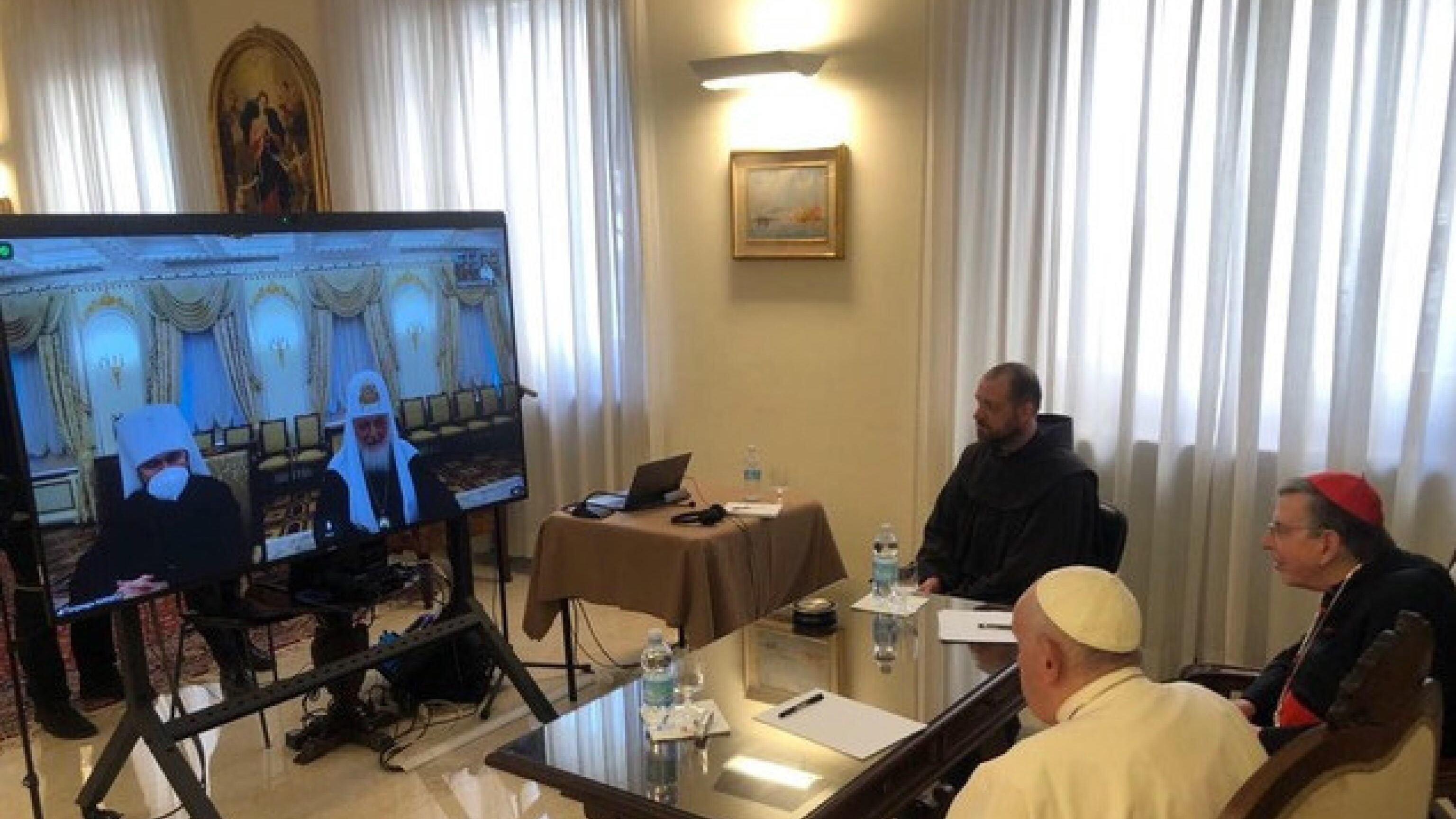 Il gesto forte del Papa: così scuote le coscienze sulla guerra in Ucraina
