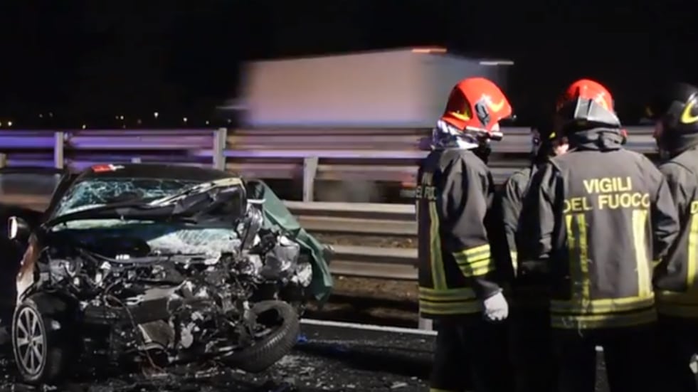 Cinque morti per la nebbia sulle strade lombarde