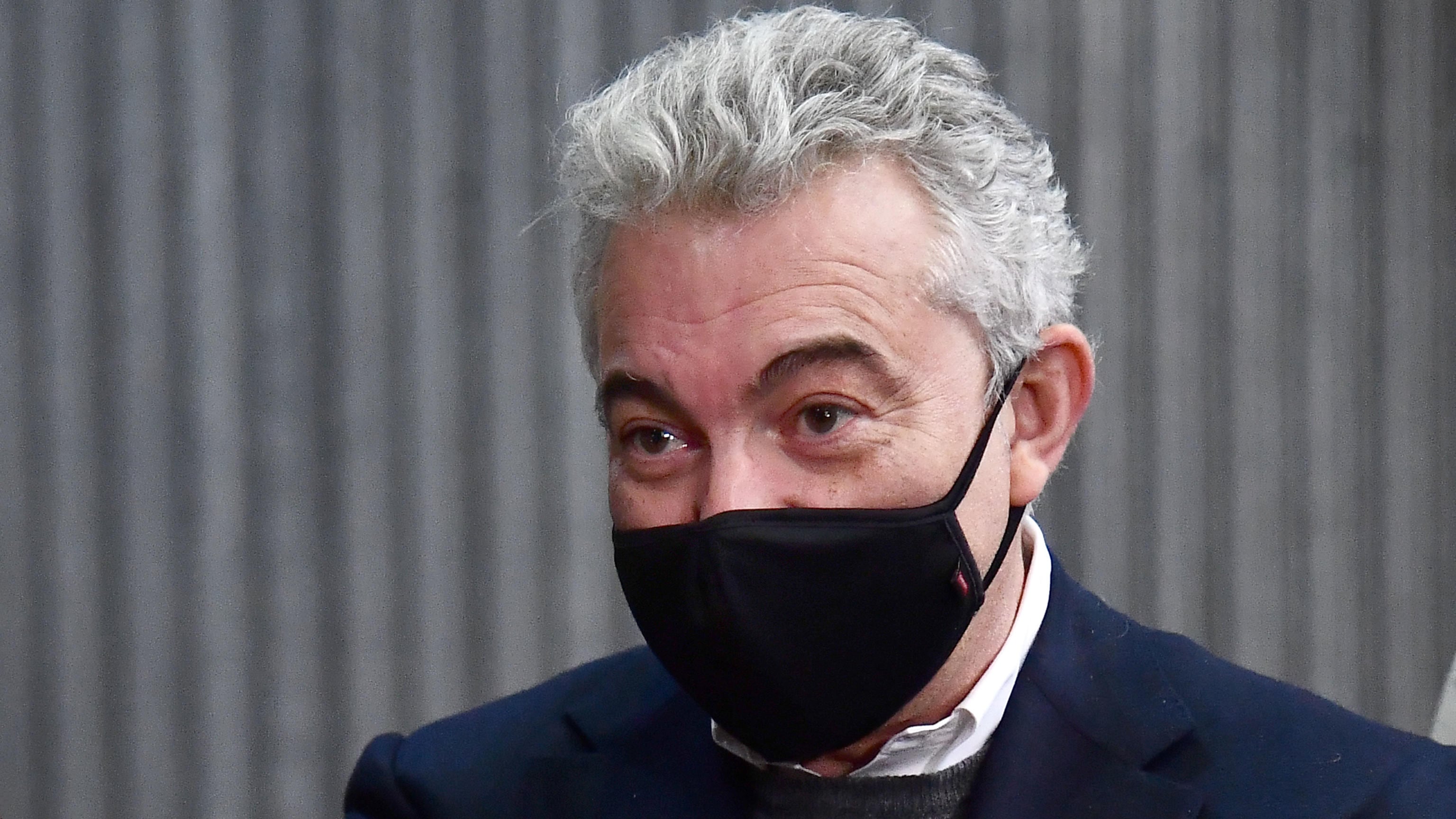 I ras delle mascherine farlocche. "Bisogna lavorare su Arcuri... Avrà pieni poteri sugli acquisti"