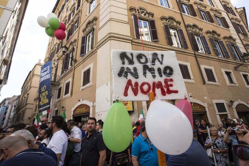 FdI e Lega in piazza contro il Conte bis 4