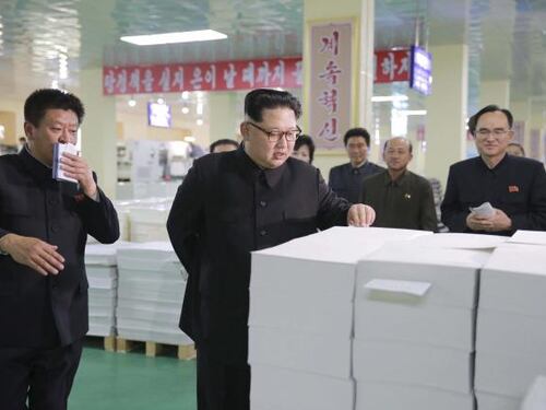 Corea del Nord, arrivano i delegati in vista del Congresso, quinto test nucleare imminente
