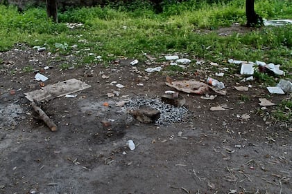 Risse e degrado: l’area giochi di Colle Oppio 13