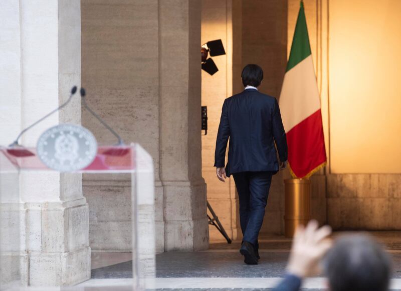 "Pronto? Non toccate Conte..." Le telefonate segrete di Grillo