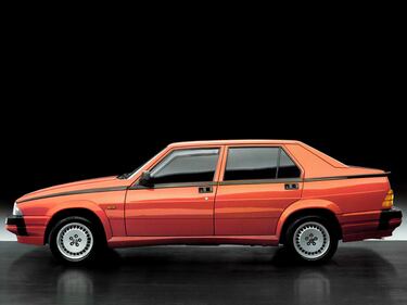 Alfa 75: guarda la gallery 1