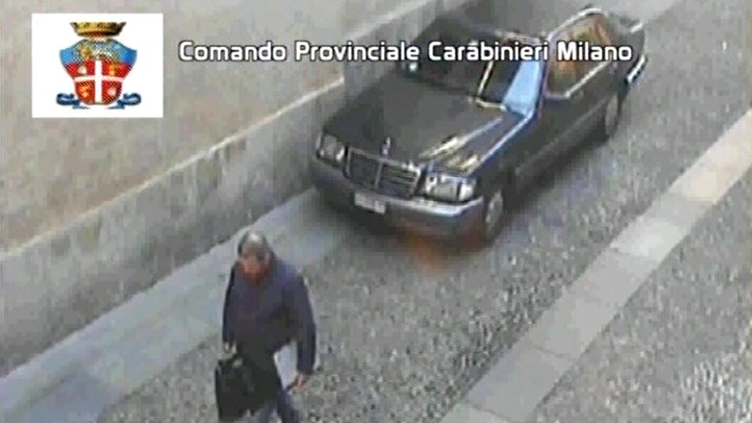 La fuga in Spagna del killer per riabbracciare la figlia