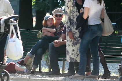 Gabriella Pession al parco con il figlio Giulio 11