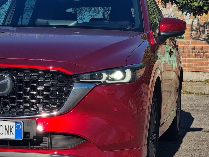 Mazda CX-5 2023, guarda le foto 7