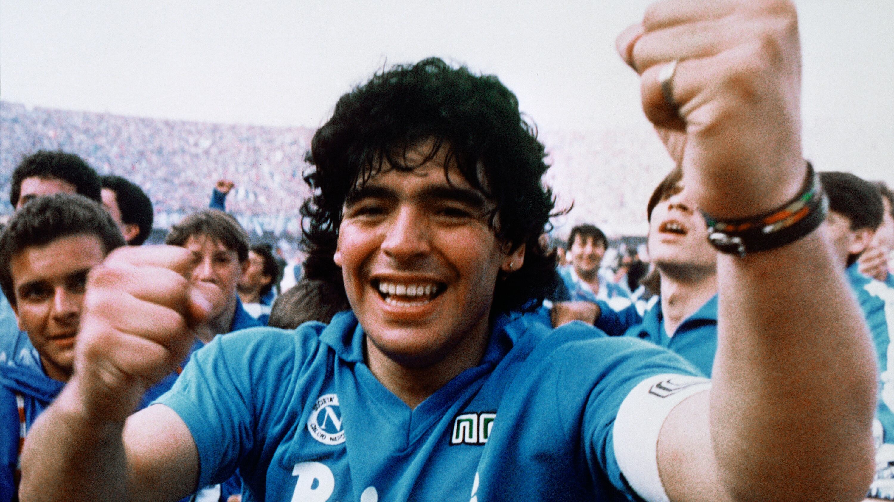 Un’inutile operazione alla testa causò la morte di Maradona