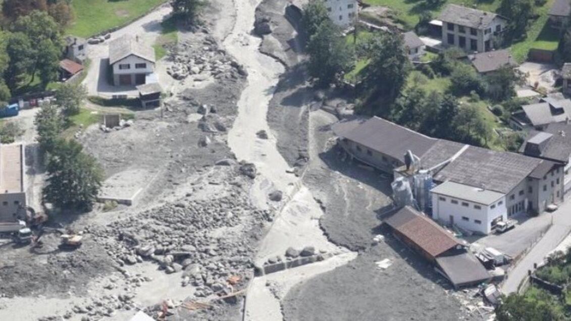 Svizzera, frana in Val Bondasca: abitanti evacuati