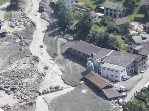 Svizzera, frana in Val Bondasca: abitanti evacuati