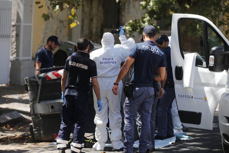 Il corpo di una donna trovato a pezzi tra i rifiuti 6