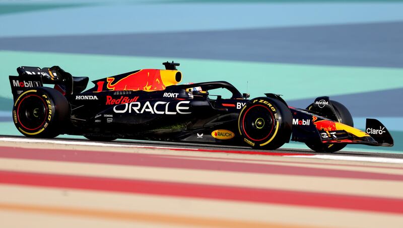 Formula 1, primo giorno di test in Bahrain: le immagini più belle 14