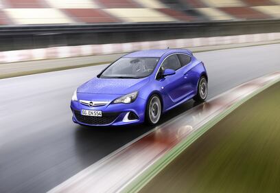 Opel Astra OPC, 280 cv di emozioni morbide 20