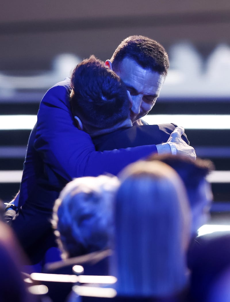 Lionel Messi è il miglior giocatore del 2022: i momenti più belli della premiazione 10