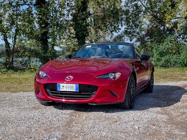 Mazda MX-5 2023: guarda la la gallery della sportiva più accessibile in commercio 3