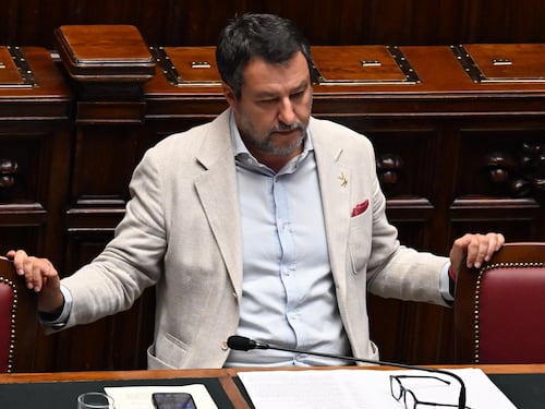 Caso Roggero, Salvini: "Estendere il concetto di legittima difesa, 14 anni neanche a un pedofilo"