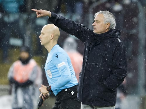 "Mi preoccupa l'arbitro". E la Figc apre un'indagine su Mourinho