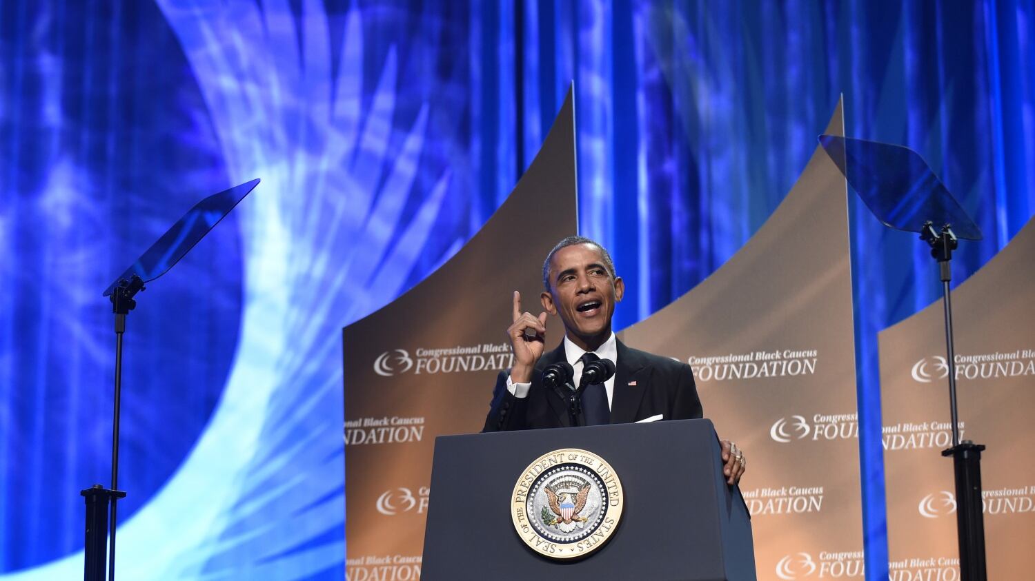 Obama contro le discriminazioni: "Non è la società che vogliamo"