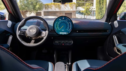 Mini Aceman, guarda tutte le foto 6