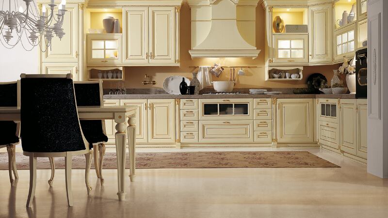 Arredo casa made in Italy a Mosca con i Saloni WorldWide