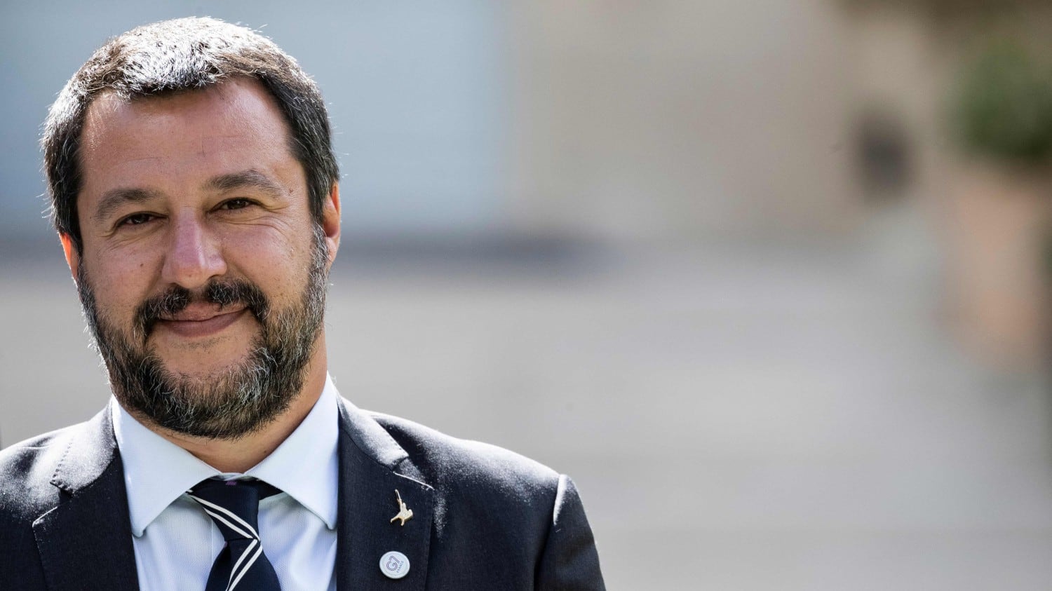 Pesaro, arrestato pakistano con 180 dosi di eroina. Salvini: "Via dall’Italia"