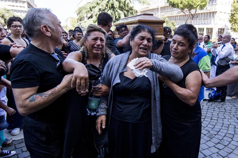 Il funerale del boss Casamonica 2
