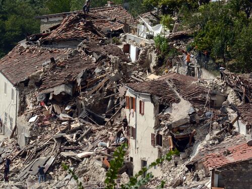 Terremoto, "Pescara del Tronto ridotta come Aleppo"