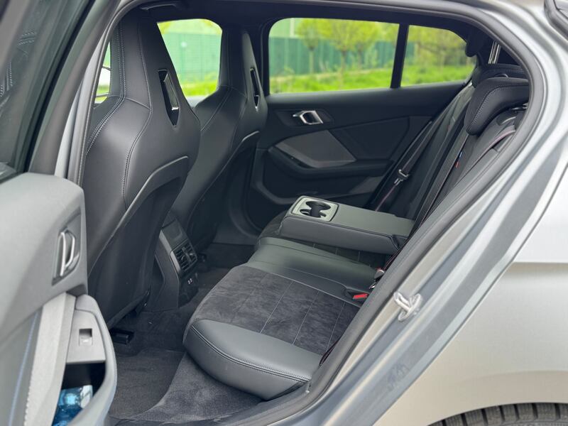 BMW M135i 2025: guarda la gallery della Serie 1 più cattiva di tutte 11