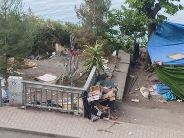 Ventimiglia: ovunque accampamenti di migranti, pure in spiaggia 13