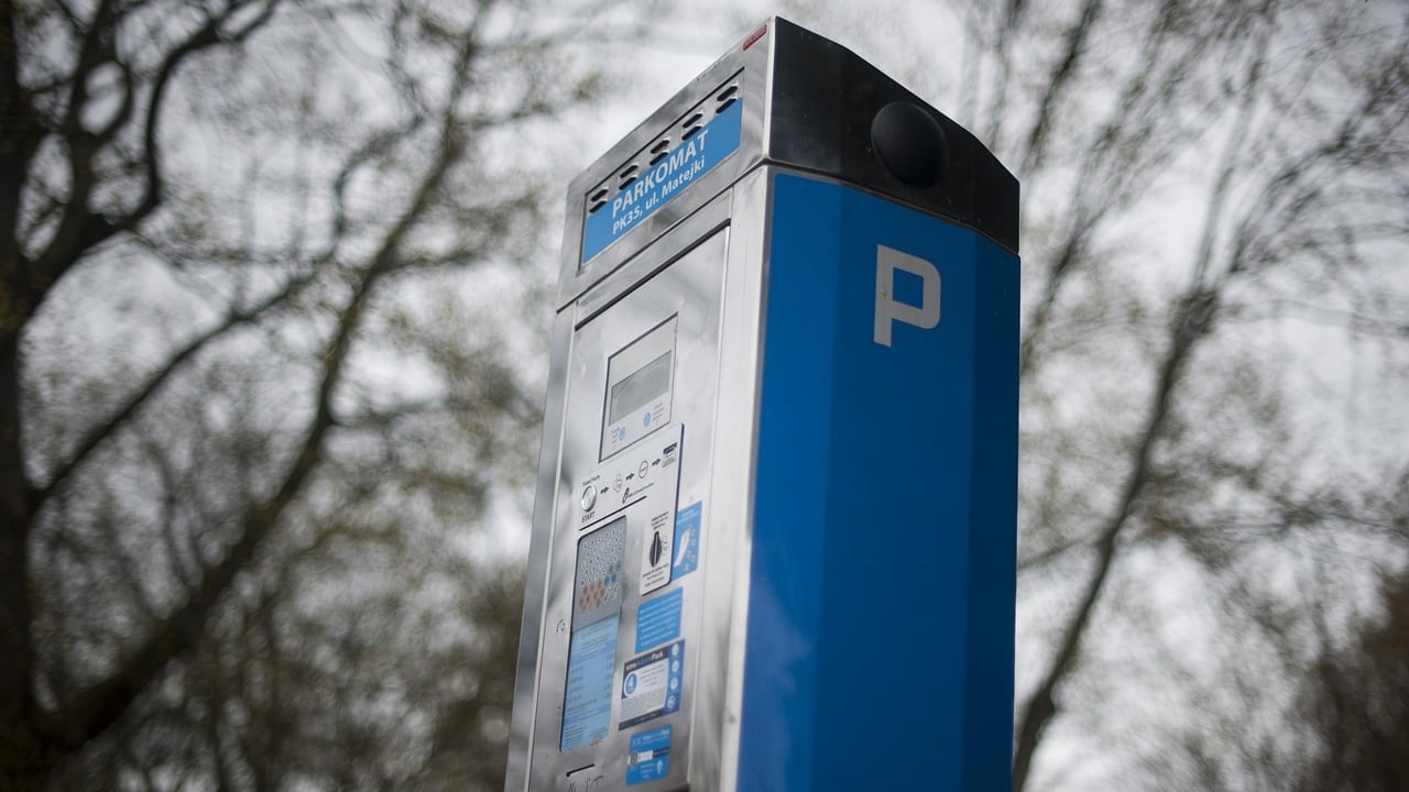 Il parchimetro non accetta le carte? Ecco come fare per annullare la multa