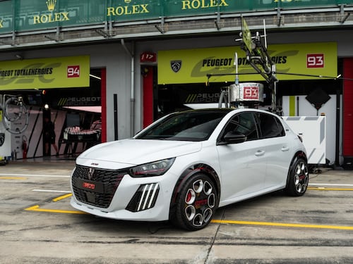 Peugeot 208 GTi, tre lettere e un’immensa eredità sportiva: la novità elettrica