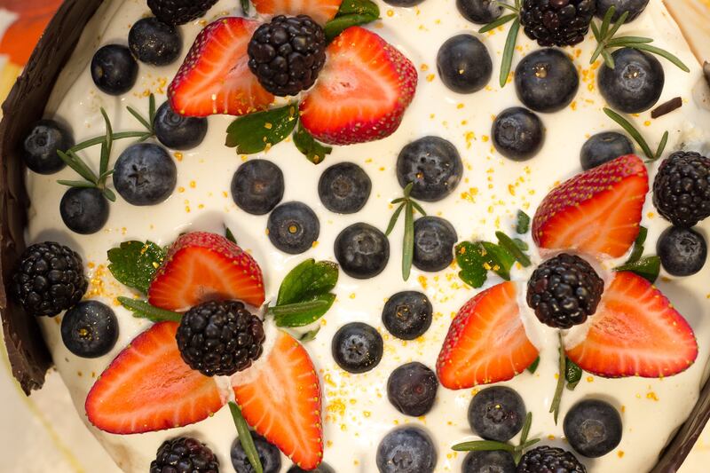 Frozen Yogurt Bark