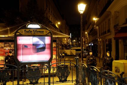 Le immagini dell'attentato di Parigi 7