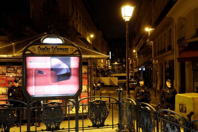Le immagini dell'attentato di Parigi 7