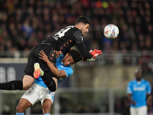 Il Napoli si salva a Bologna. Conte non castiga Inzaghi