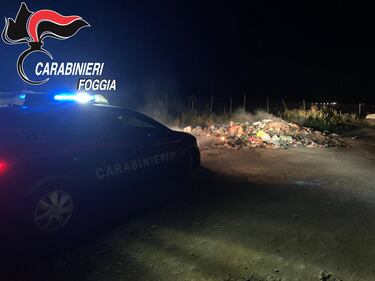 Cerignola, bruciavano i rifiuti in campagna: tre denunce 2
