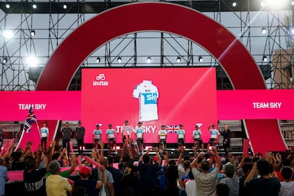Al via il Giro d'Italia: ecco le foto della crono individuale  3