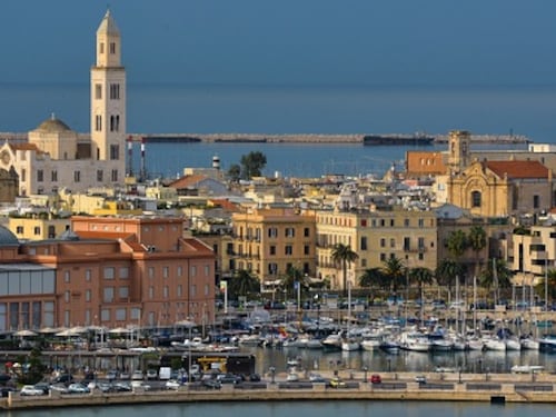 Bari, sgominata rete di spacciatori di droga