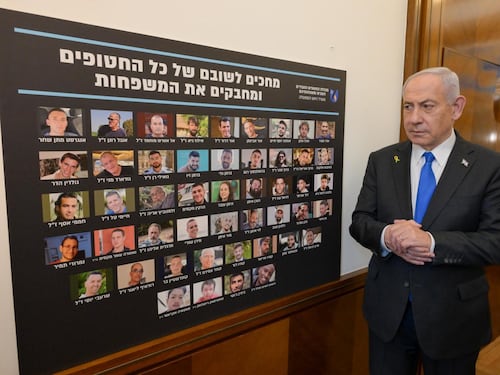 Le lodi a Donald e i meriti di Netanyahu negati per ideologia