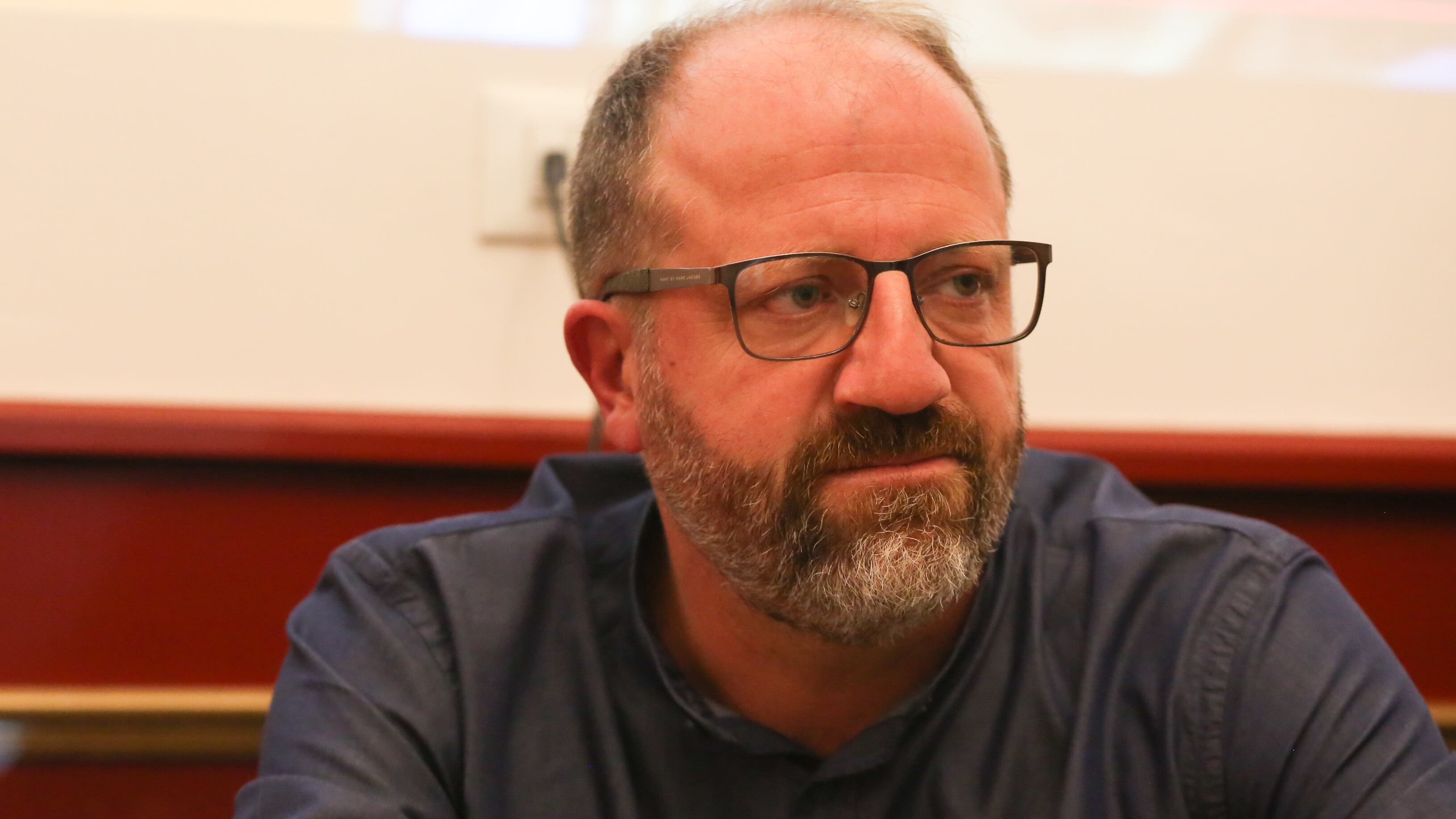Fdi: "Punire i colpevoli". Sinistra tra silenzi e delirio a 5 Stelle