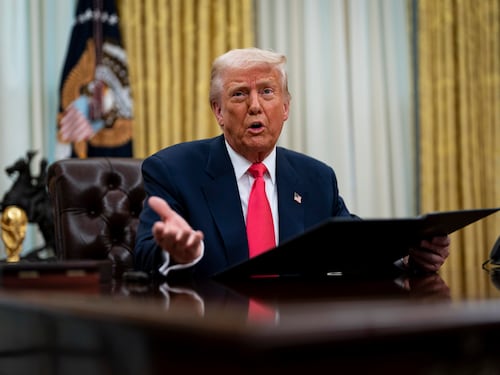 Trump: "Credo più a Putin. Sanzioni se non si ferma"