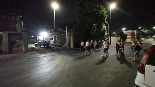 Napoli, donne di nuovo in strada contro il sito di stoccaggio dei rifiuti 5