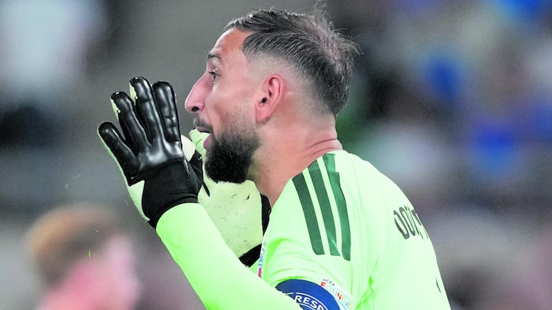 Un’Italia fragile nei nervi sbotta pure capitan Gigio...