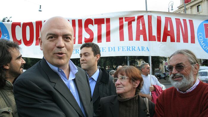 Il comunista Rizzo anti-islam: "No a velo e moschee"