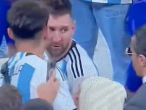 Quella presenza che ha infastidito Messi e messo in imbarazzo la Fifa